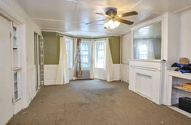 Sold by Keller Williams Realty Landmark II | media 20