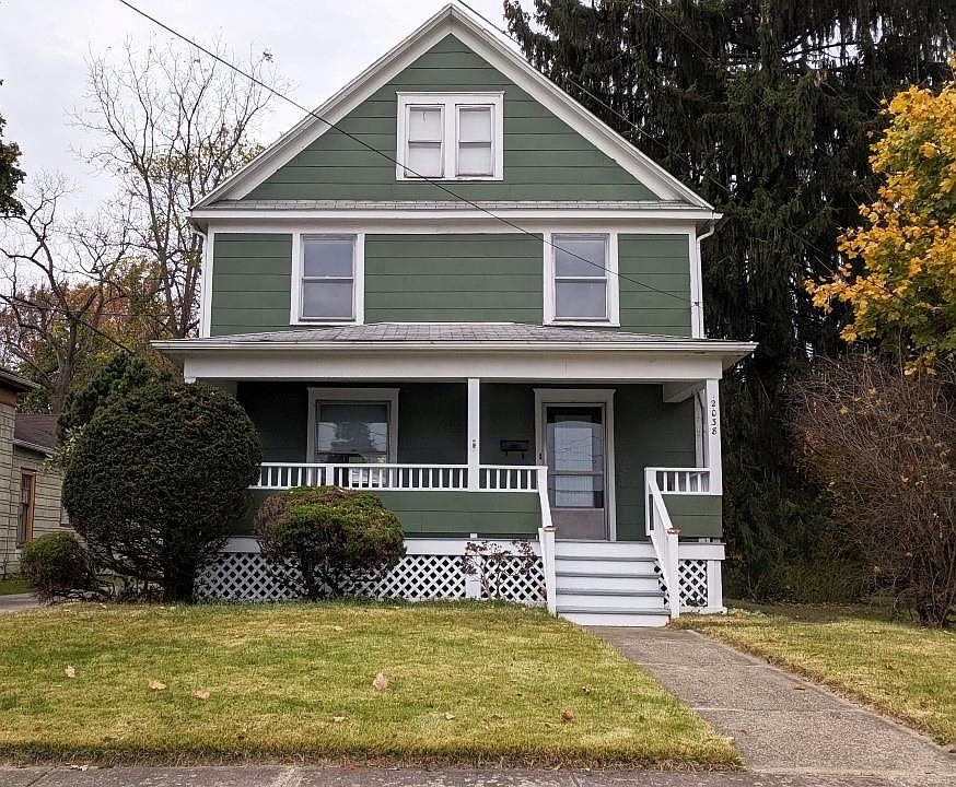 1st image of 2038 3rd St