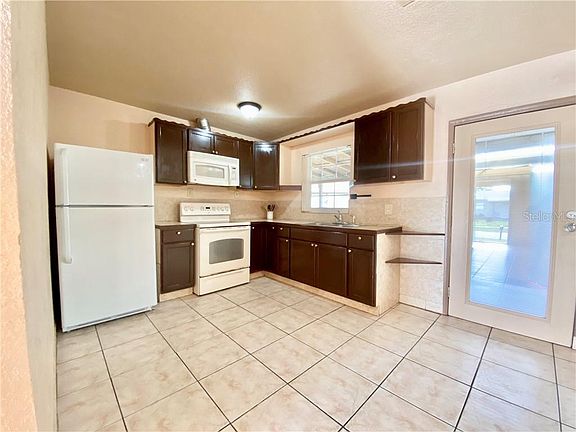 4th image of 8031 Tompkins Sq #2