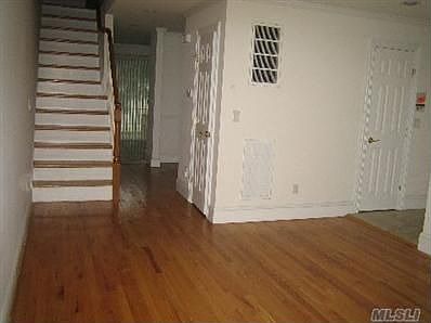 5th image of 66B Sagamore Hill Dr