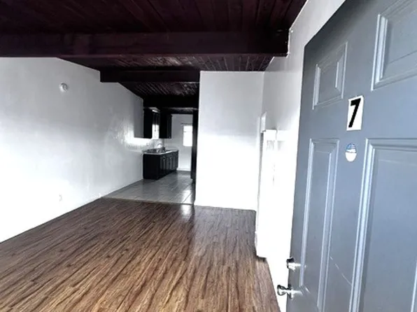 10208 Felton Ave., 10208 Felton Ave APT 7, Inglewood, CA 90304