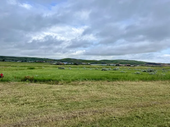 Waldron St, Fort Pierre, SD 57532