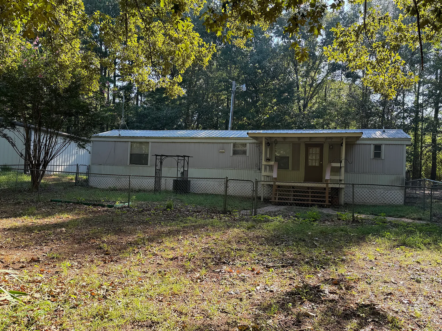 2 bed, 784 sqft, $975 — Photo 1