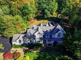 6 Robin Rd, Warren, NJ 07059