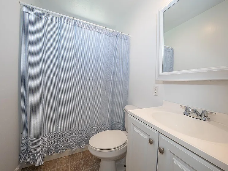 35 Eastwood Rd — Photo 14