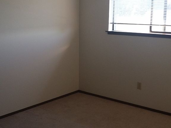 4th image of 2205 7th Ave SW APT 11