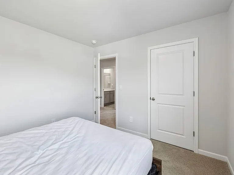 4922 Barnburgh Ln — Photo 39