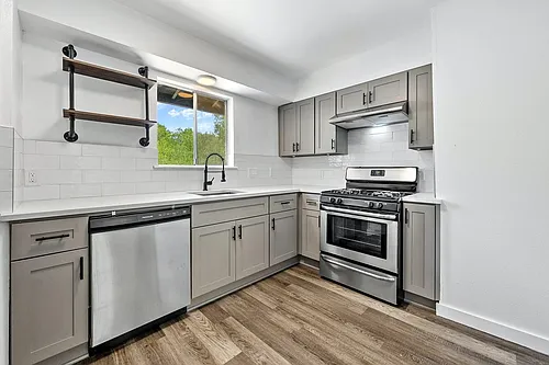 1706 Elmhurst Dr #A Photo 1