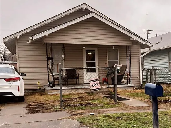 1006 W College Ave, Blackwell, OK 74631