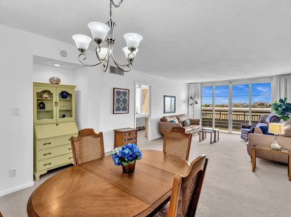 555 NW 4th Ave APT 415, 