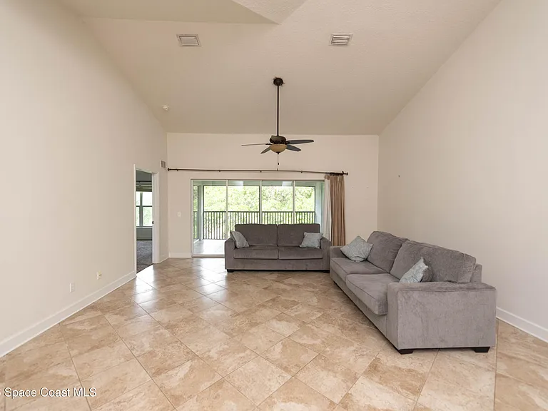180 Portside Ave #201 — Photo 10