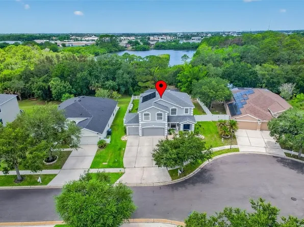 9018 N River Rd, Tampa, FL 33635