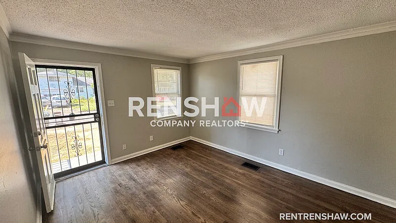 3 bed, 1.0 bath, 1526 sqft, $1,195 — Photo 2