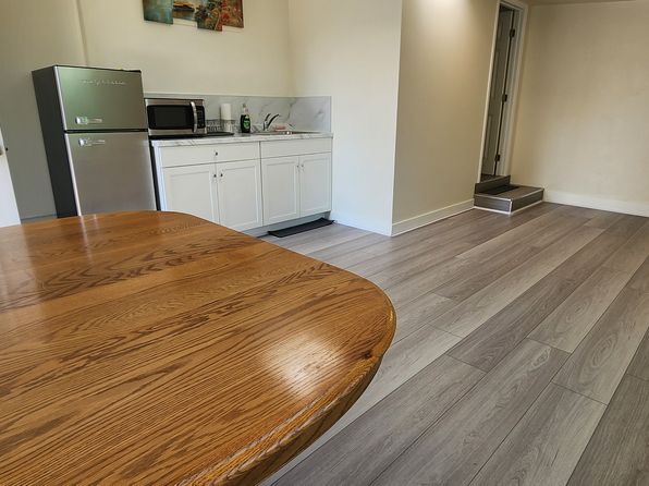 (undisclosed Address)