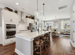 5014 Whitman Ave, Matthews, NC 28105