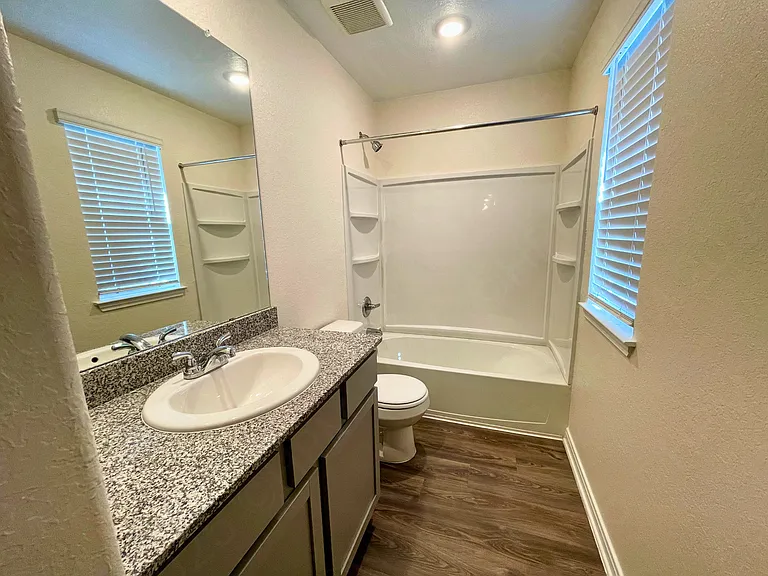 8563 Redhawk Loop — Photo 13