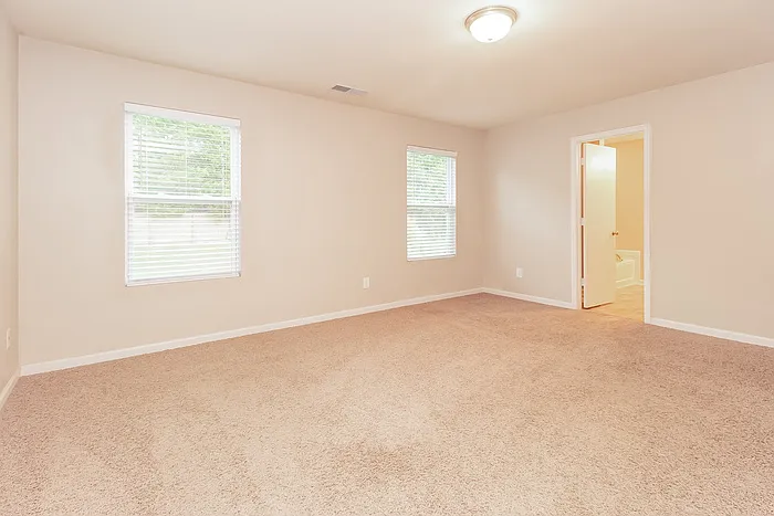 192 Green Garden Dr — Photo 5