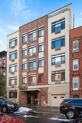 Sold by Compass | media 10