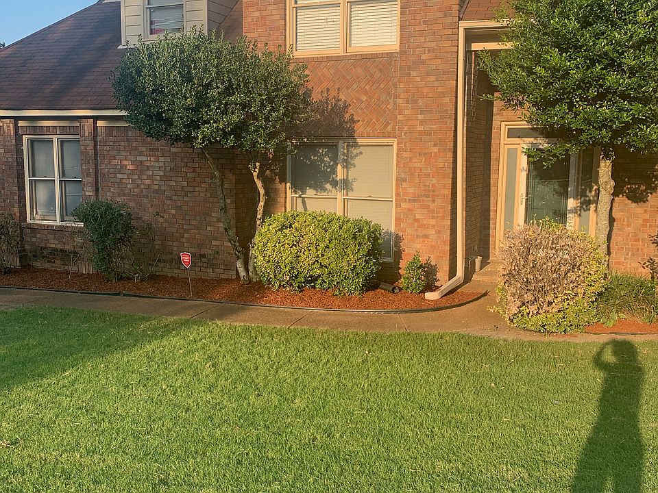1st image of 1800 Autumndale Dr