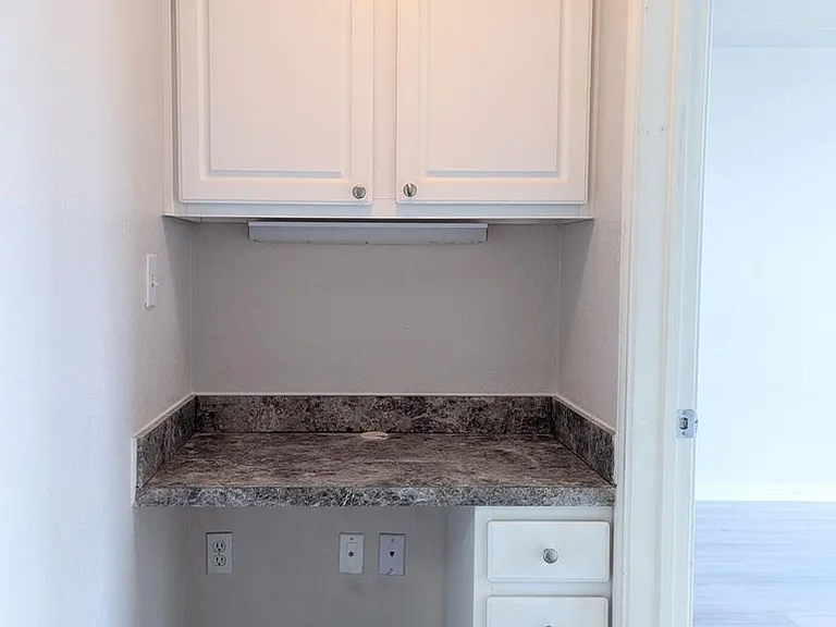 911 N Orange Ave #419 — Photo 6