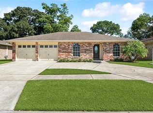 739 Glencove Ln, Gretna, LA 70056