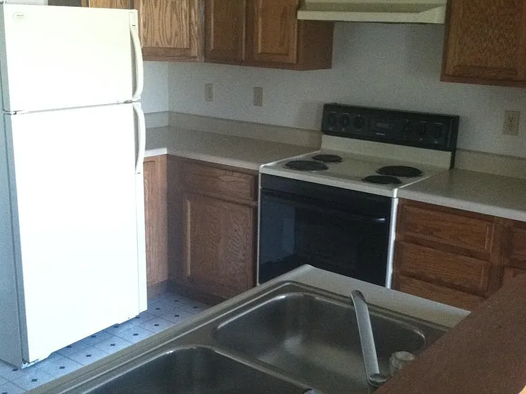 3110 Brunswick Ct S — Photo 12