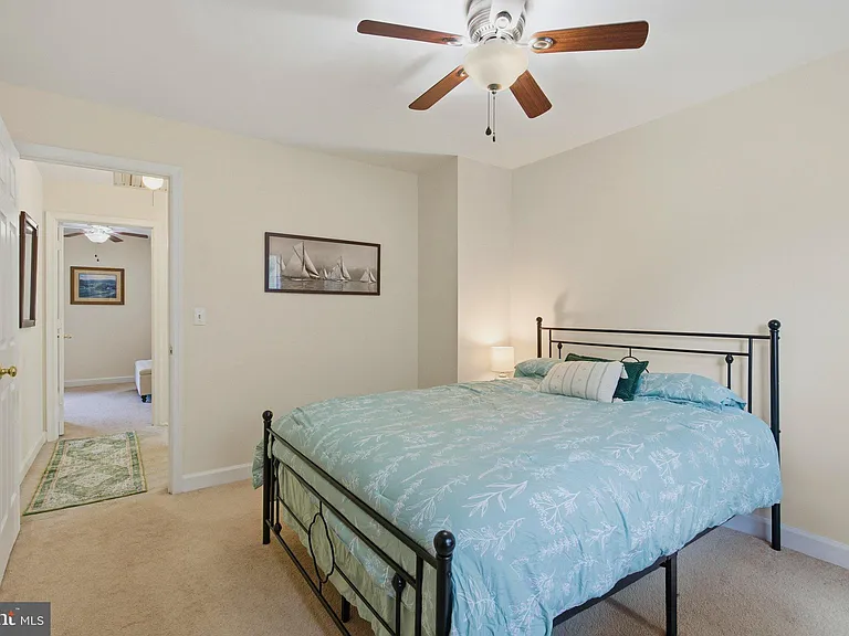 6123 Joust Ln — Photo 20