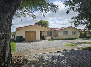 1803 SW 103rd Pl, Miami, FL 33165