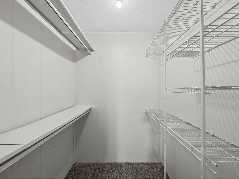 Brookside Apartments — Photo 20