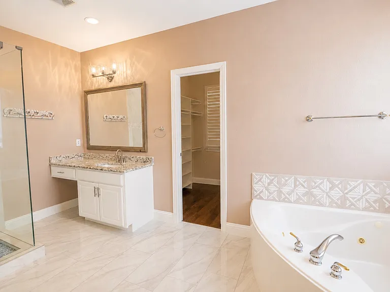 4453 Red Barn Dr — Photo 21