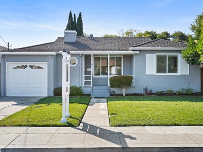 925 Montgomery St, San Carlos, CA, 94070