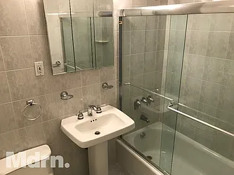 Rented by Mdrn Residential