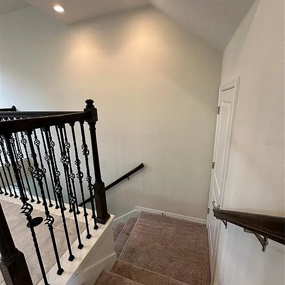 527 Piazza Point — Photo 66
