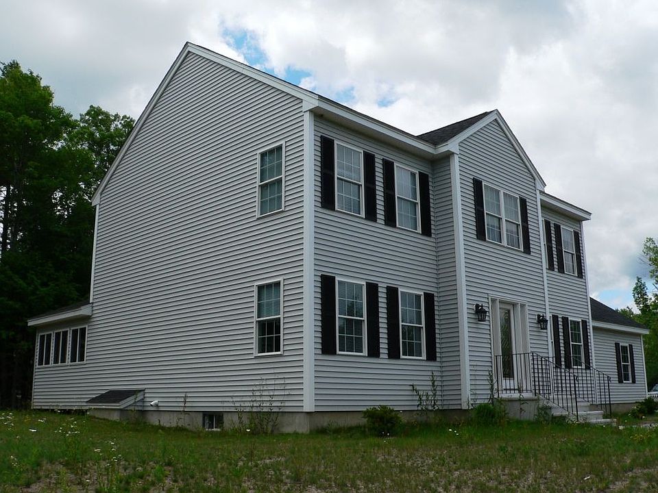 2nd image of 17 Sara Dr