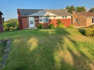5301 Meadowcrest Rd, Pittsburgh, PA 15236
