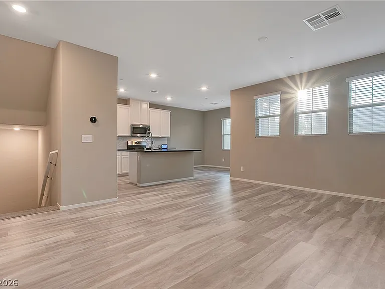 41 Lomita Heights Dr — Photo 8