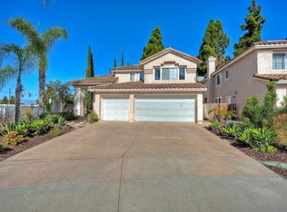 801 Mosaic Cir, Oceanside, CA 92057