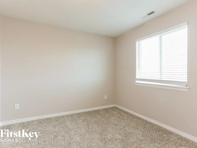 11145 Rockcastle Dr — Photo 10