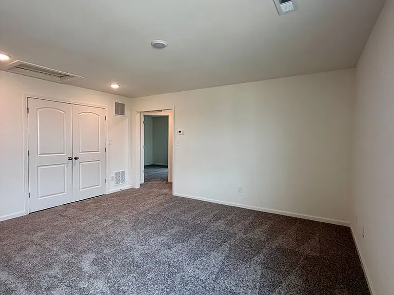 836 Halford Pl — Photo 13