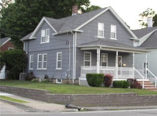 531 Smithfield Rd, North Smithfield, RI 02896