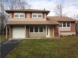 135 Jade Dr, Wilmington, DE 19810