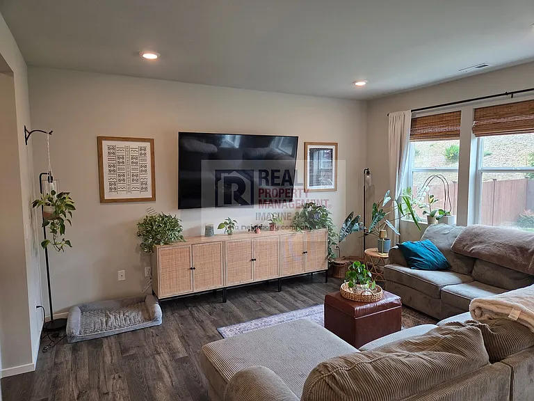 6032 Addison Rd SW — Photo 7
