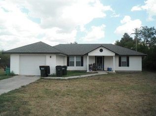 112 Evergreen Dr, Davis, OK 73030