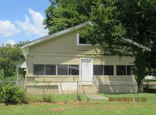 401 S Ash St, Spiro, OK 74959
