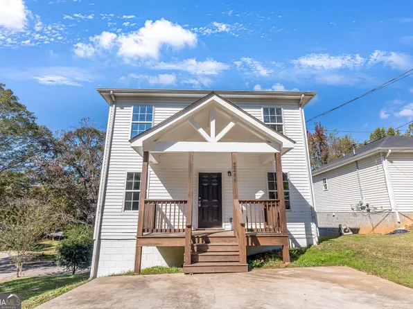 2244 Bennett Cir, Gainesville, GA 30504