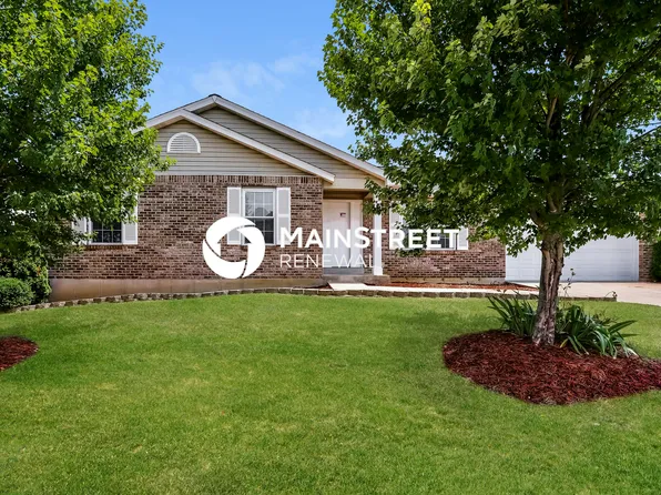 3 Winding Trails Cir, O'Fallon, MO 63366