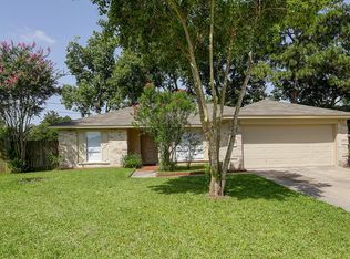 8307 Pebbledowne Dr, Houston, TX 77064