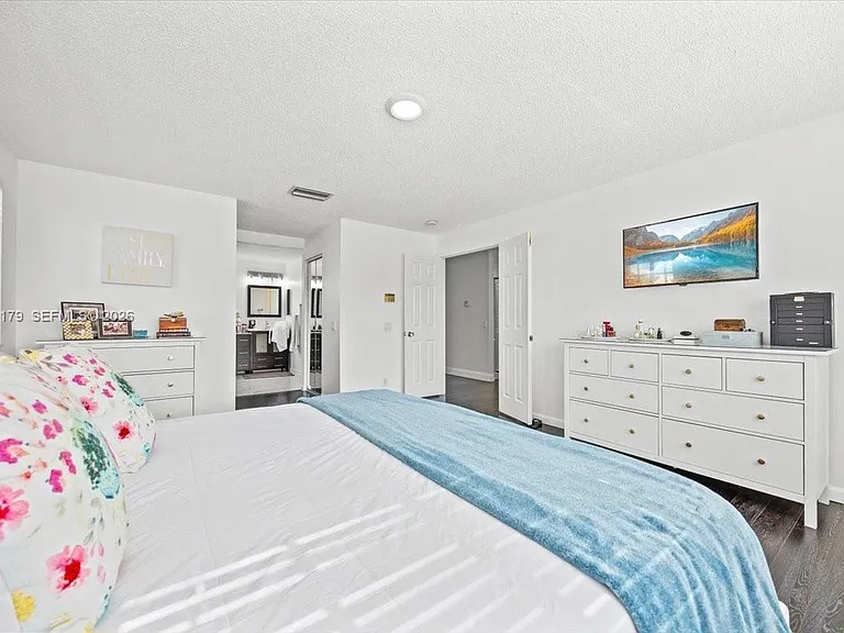 1099 Birchwood Rd — Photo 49