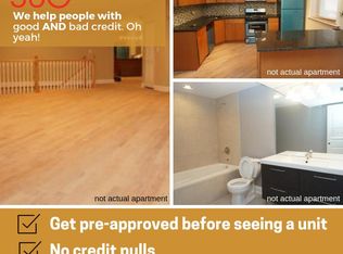 4505 W Deming Pl, Chicago, IL 60639