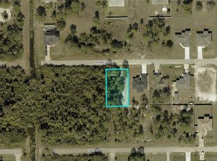 2609 35th St SW, Lehigh Acres, FL 33976
